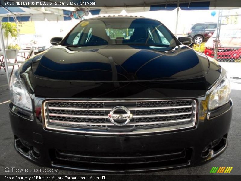 Super Black / Charcoal 2010 Nissan Maxima 3.5 S