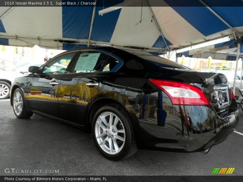 Super Black / Charcoal 2010 Nissan Maxima 3.5 S