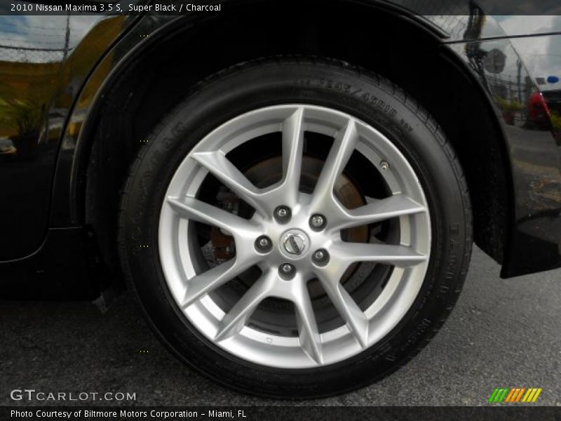 Super Black / Charcoal 2010 Nissan Maxima 3.5 S