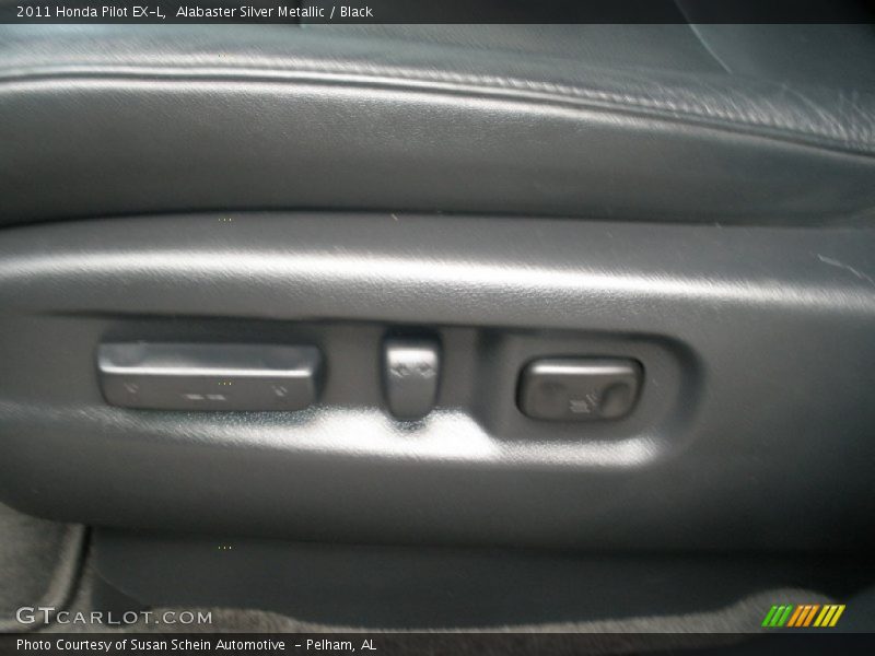 Alabaster Silver Metallic / Black 2011 Honda Pilot EX-L