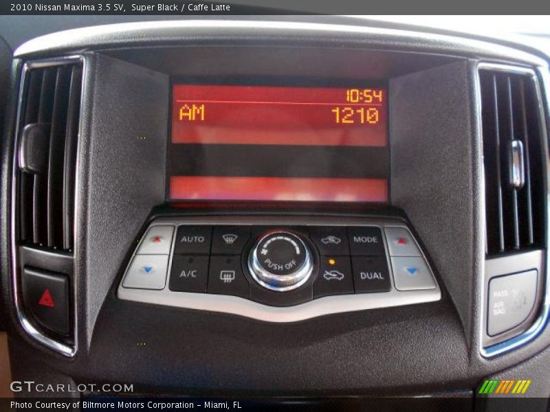 Super Black / Caffe Latte 2010 Nissan Maxima 3.5 SV