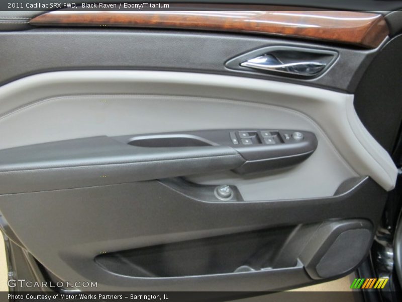 Black Raven / Ebony/Titanium 2011 Cadillac SRX FWD