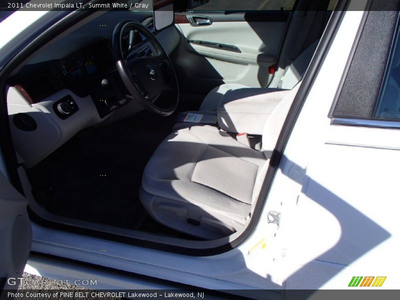 Summit White / Gray 2011 Chevrolet Impala LT