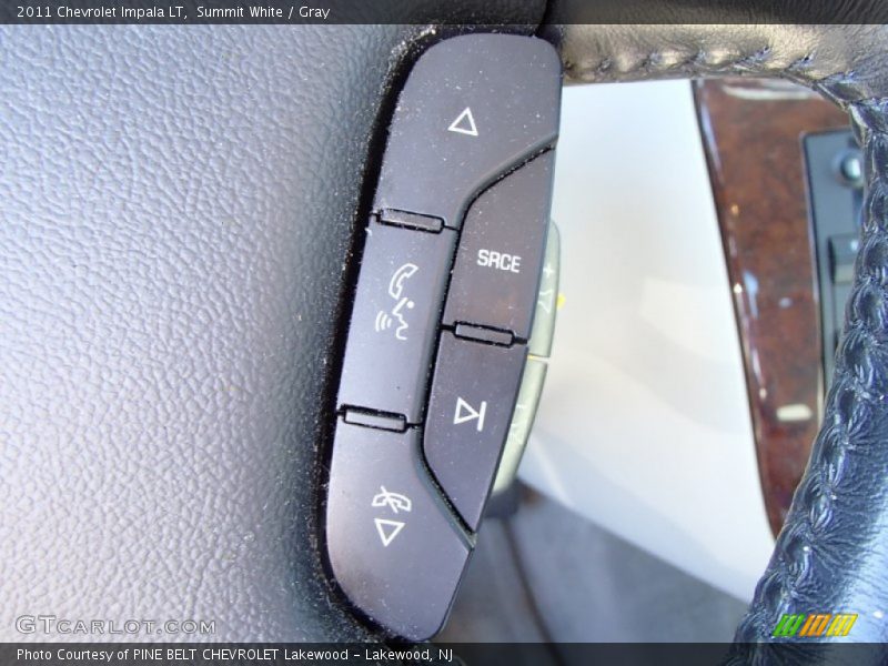 Summit White / Gray 2011 Chevrolet Impala LT
