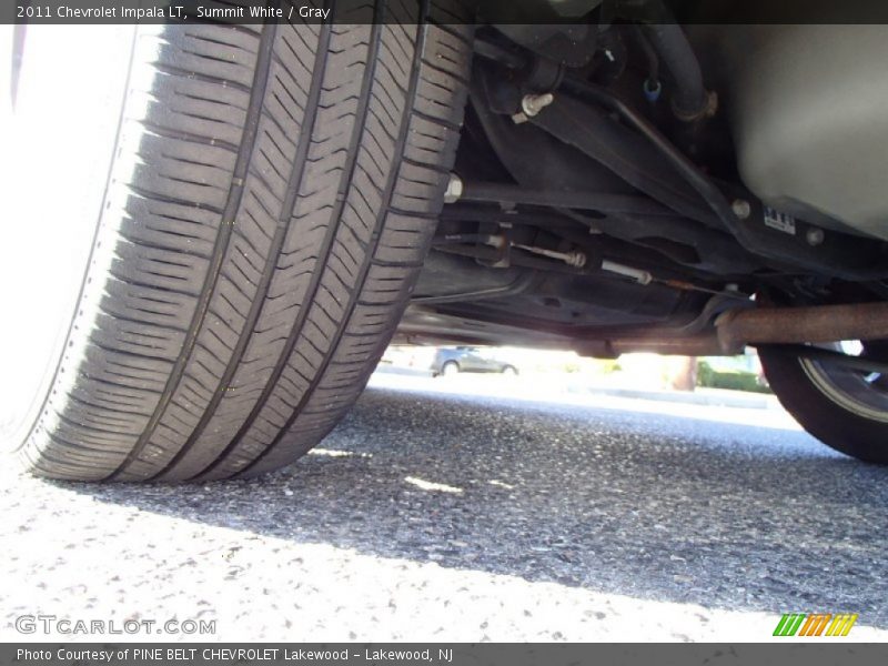 Summit White / Gray 2011 Chevrolet Impala LT