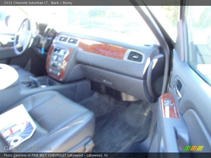 Black / Ebony 2013 Chevrolet Suburban LT