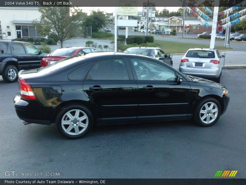 Black / Off Black 2004 Volvo S40 T5