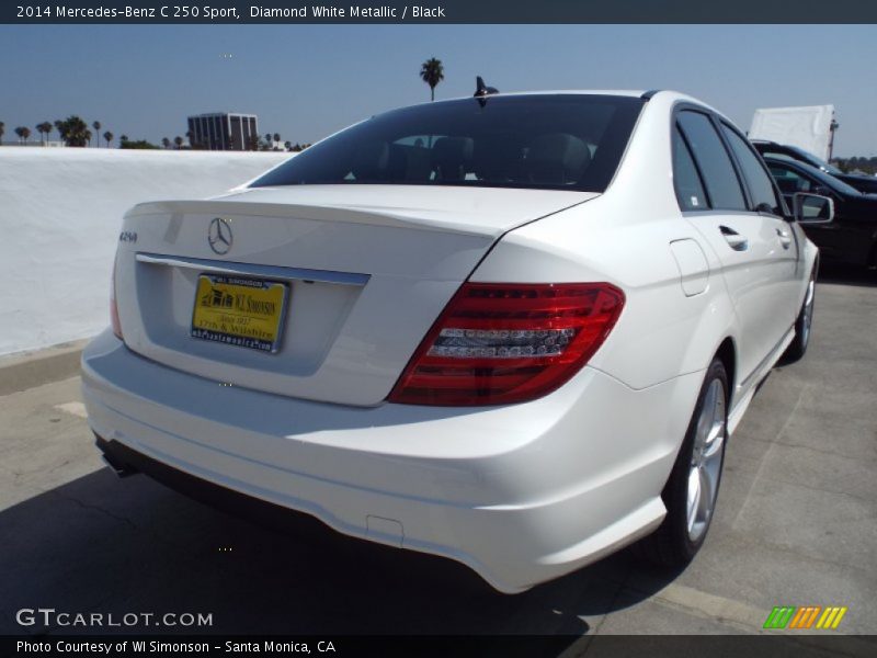 Diamond White Metallic / Black 2014 Mercedes-Benz C 250 Sport
