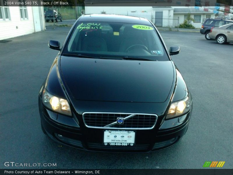 Black / Off Black 2004 Volvo S40 T5
