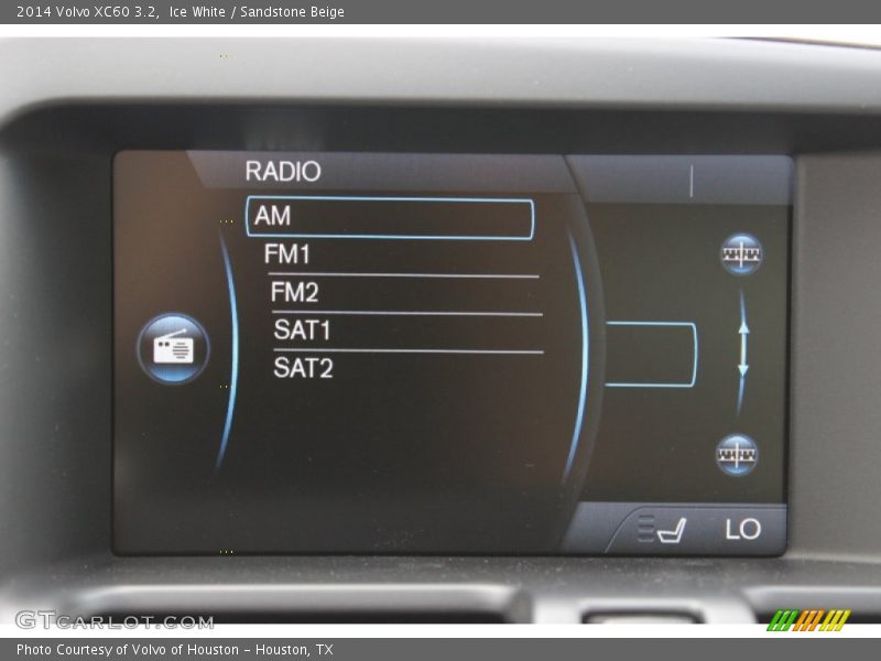 Ice White / Sandstone Beige 2014 Volvo XC60 3.2