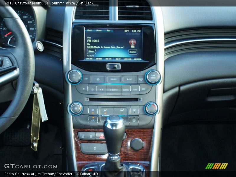 Summit White / Jet Black 2013 Chevrolet Malibu LT