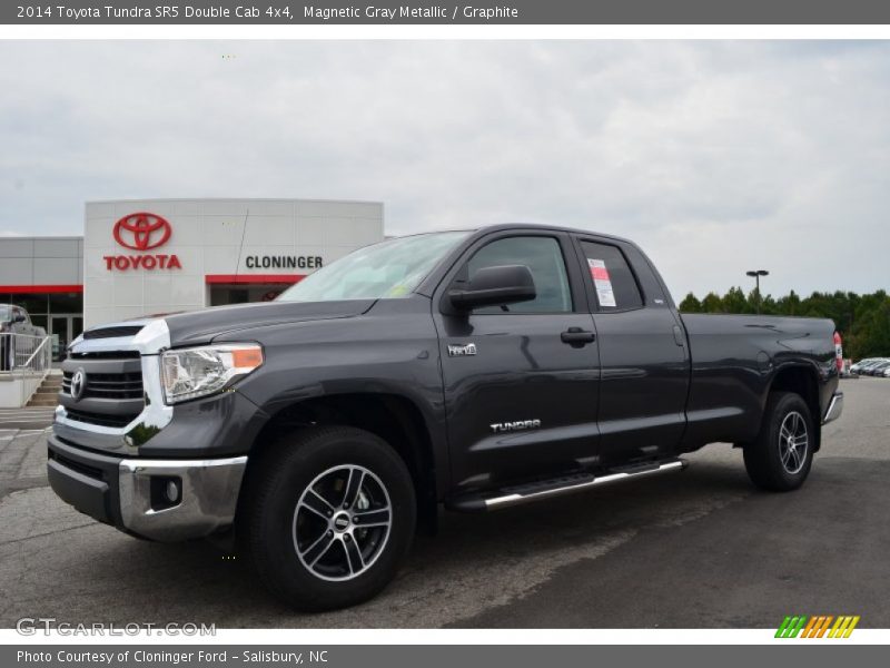 Magnetic Gray Metallic / Graphite 2014 Toyota Tundra SR5 Double Cab 4x4