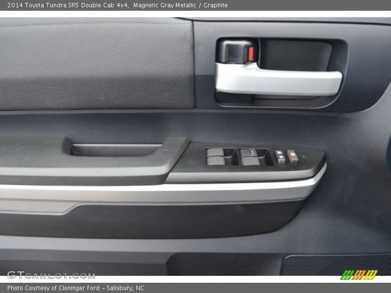 Magnetic Gray Metallic / Graphite 2014 Toyota Tundra SR5 Double Cab 4x4