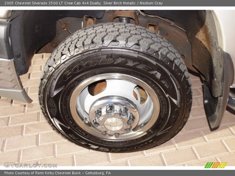 Silver Birch Metallic / Medium Gray 2005 Chevrolet Silverado 3500 LT Crew Cab 4x4 Dually