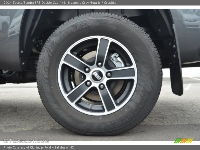 Magnetic Gray Metallic / Graphite 2014 Toyota Tundra SR5 Double Cab 4x4