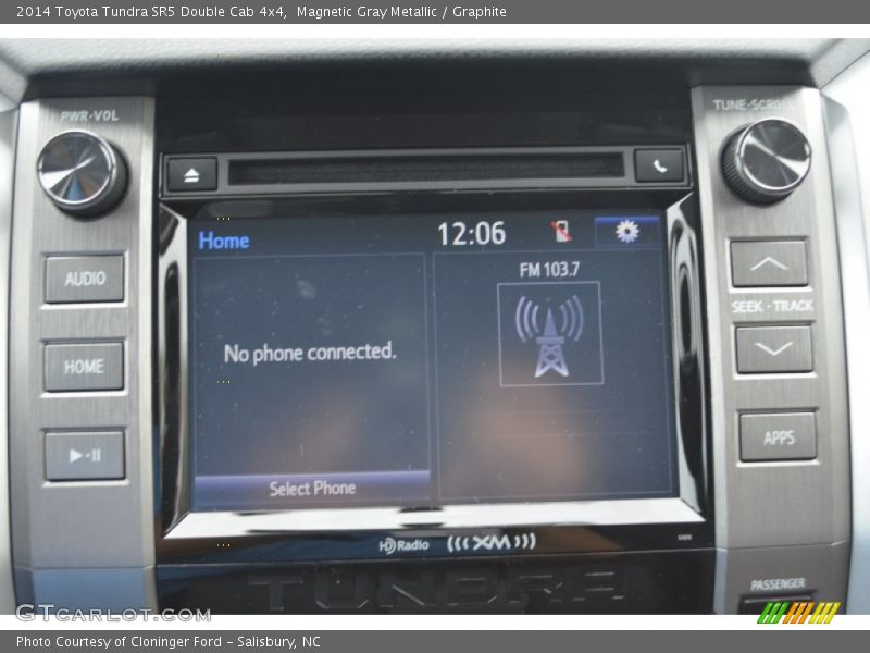 Magnetic Gray Metallic / Graphite 2014 Toyota Tundra SR5 Double Cab 4x4