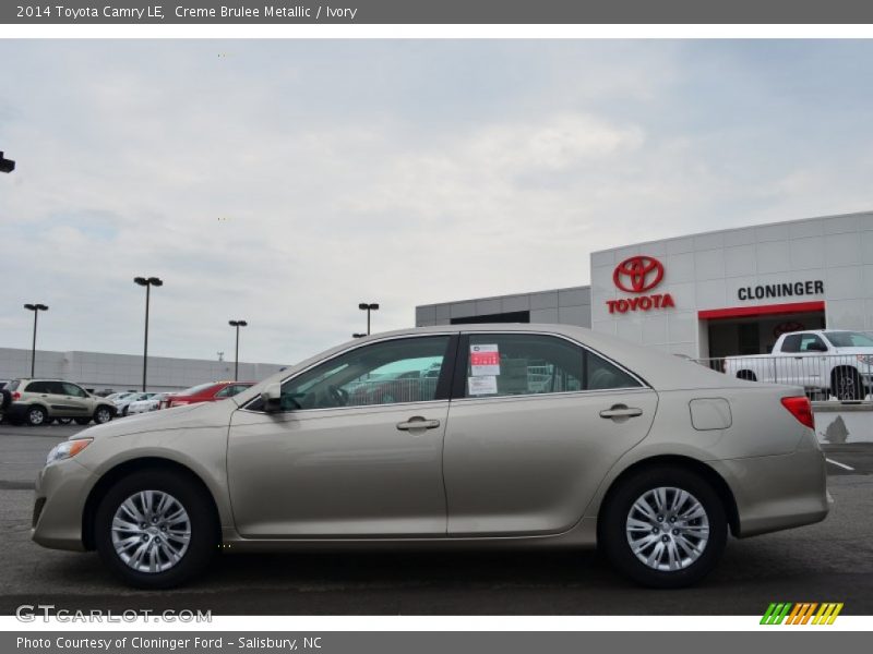 Creme Brulee Metallic / Ivory 2014 Toyota Camry LE
