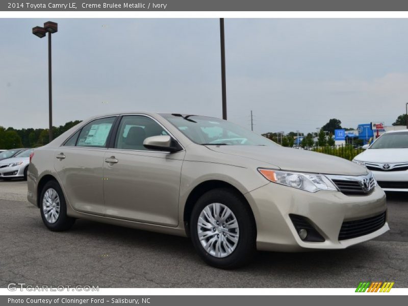 Creme Brulee Metallic / Ivory 2014 Toyota Camry LE
