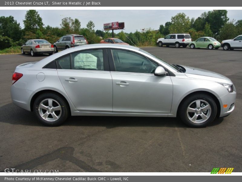 Silver Ice Metallic / Jet Black 2013 Chevrolet Cruze LT