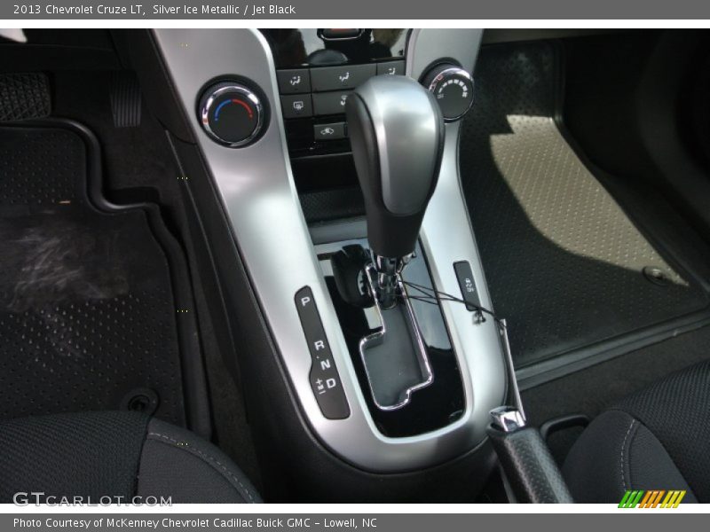 Silver Ice Metallic / Jet Black 2013 Chevrolet Cruze LT