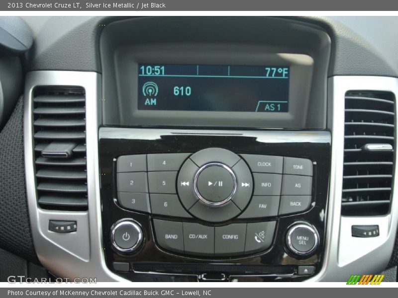 Silver Ice Metallic / Jet Black 2013 Chevrolet Cruze LT