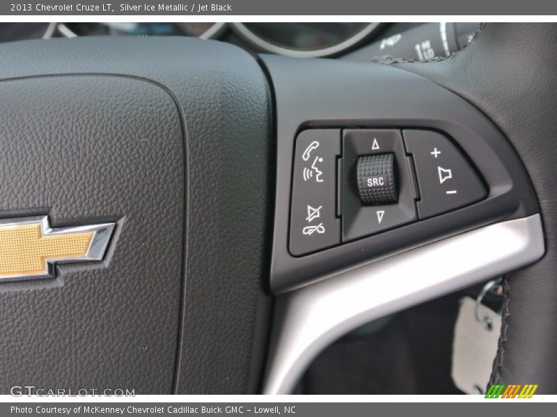 Silver Ice Metallic / Jet Black 2013 Chevrolet Cruze LT