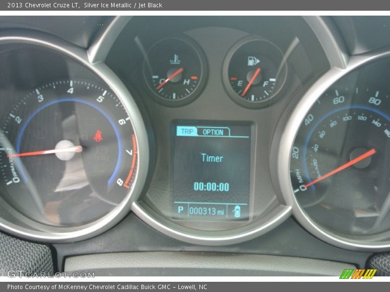 Silver Ice Metallic / Jet Black 2013 Chevrolet Cruze LT