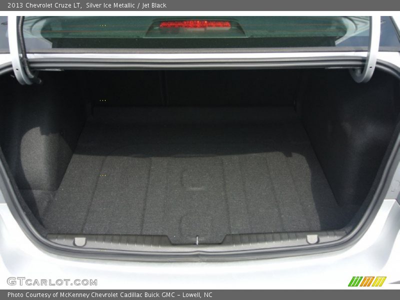Silver Ice Metallic / Jet Black 2013 Chevrolet Cruze LT