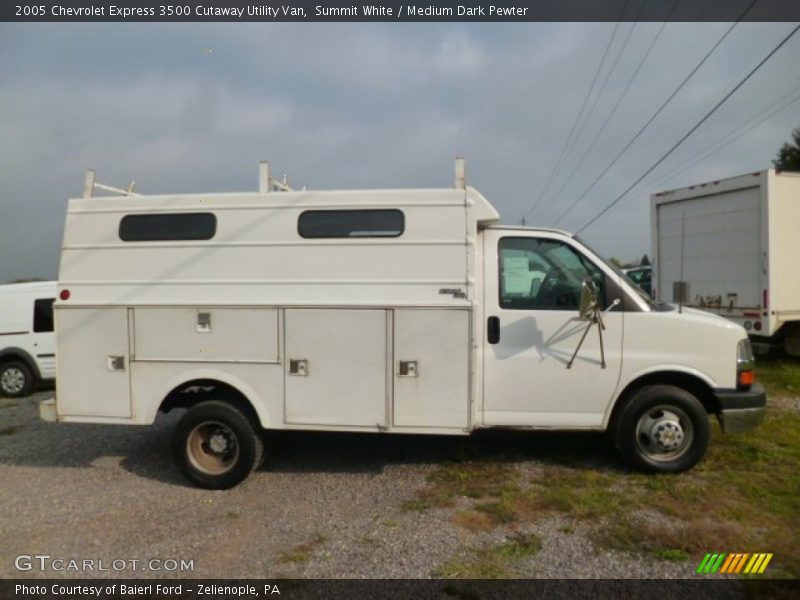 Summit White / Medium Dark Pewter 2005 Chevrolet Express 3500 Cutaway Utility Van