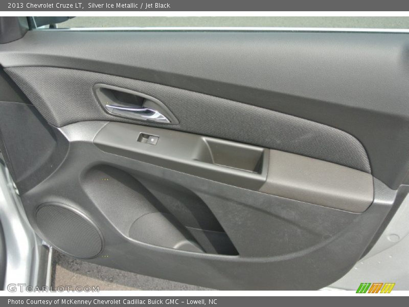 Silver Ice Metallic / Jet Black 2013 Chevrolet Cruze LT