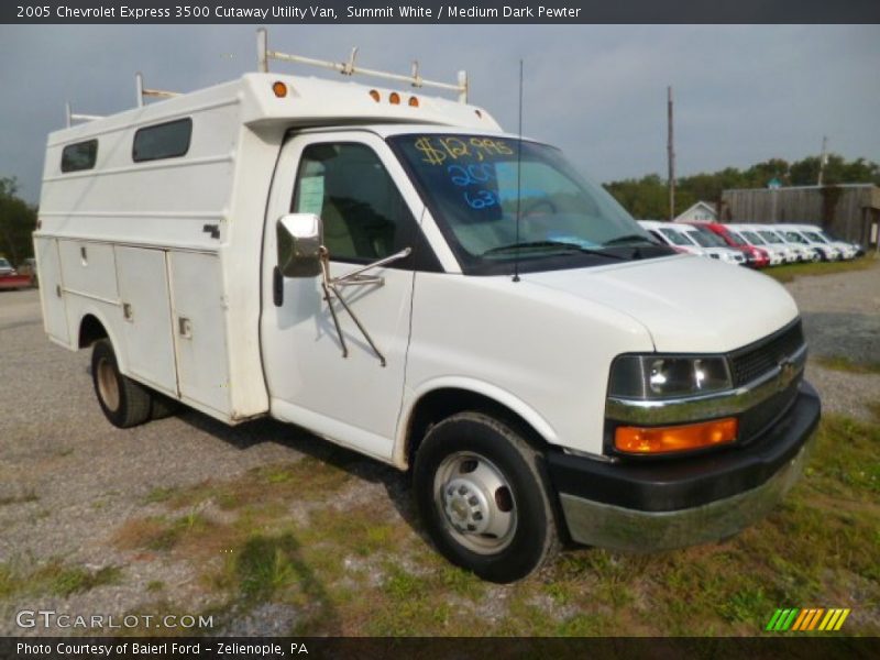 Summit White / Medium Dark Pewter 2005 Chevrolet Express 3500 Cutaway Utility Van