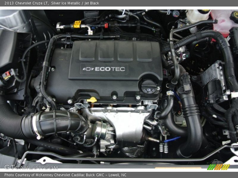 Silver Ice Metallic / Jet Black 2013 Chevrolet Cruze LT