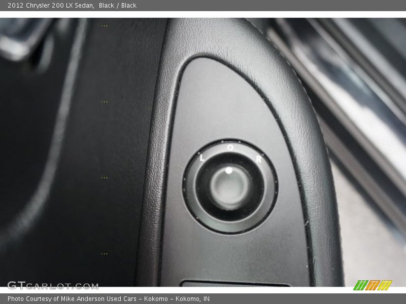 Black / Black 2012 Chrysler 200 LX Sedan