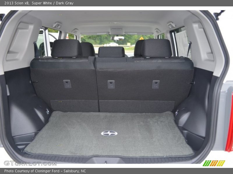 Super White / Dark Gray 2013 Scion xB