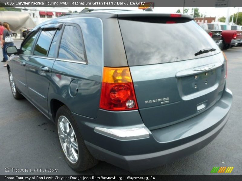 Magnesium Green Pearl / Dark Slate Gray 2005 Chrysler Pacifica Touring AWD