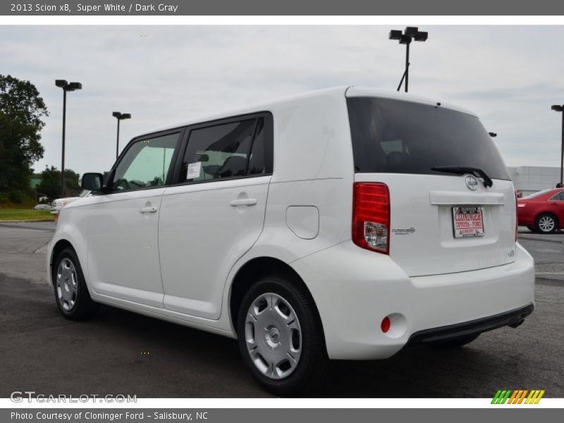 Super White / Dark Gray 2013 Scion xB