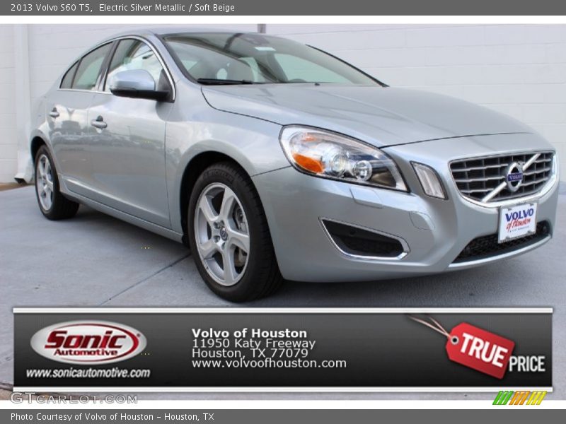 Electric Silver Metallic / Soft Beige 2013 Volvo S60 T5