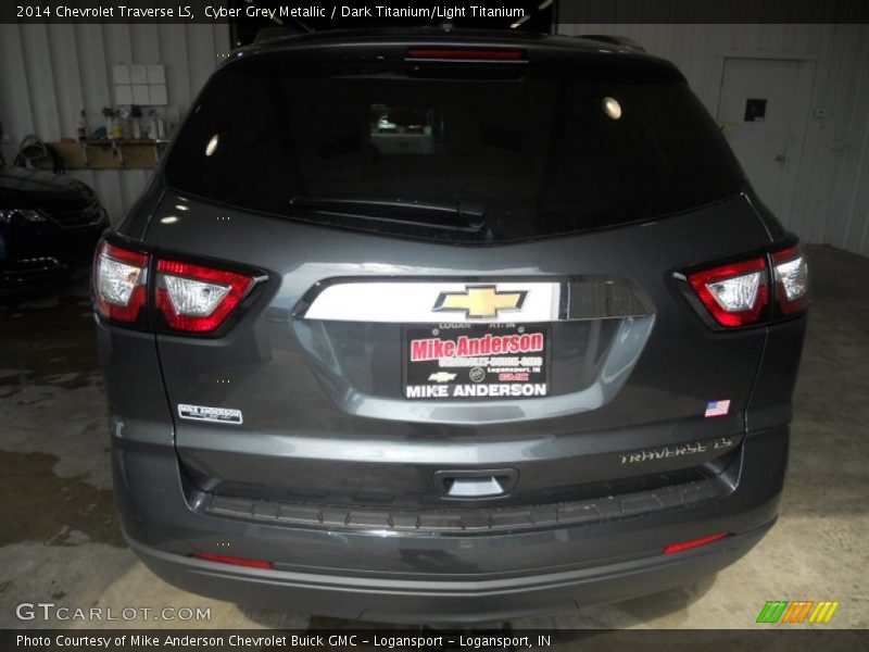 Cyber Grey Metallic / Dark Titanium/Light Titanium 2014 Chevrolet Traverse LS