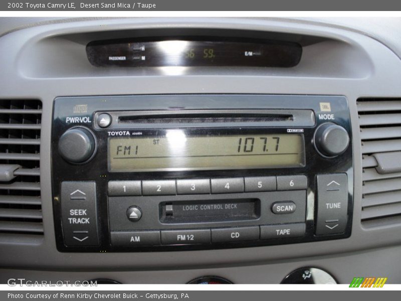 Desert Sand Mica / Taupe 2002 Toyota Camry LE