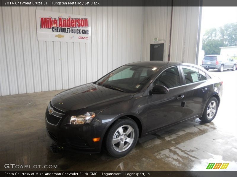 Tungsten Metallic / Jet Black 2014 Chevrolet Cruze LT