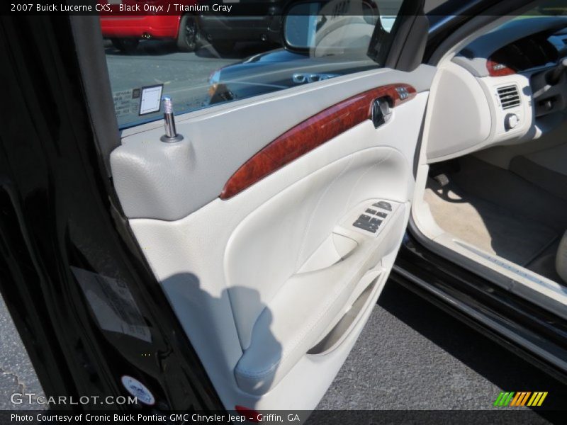 Black Onyx / Titanium Gray 2007 Buick Lucerne CXS