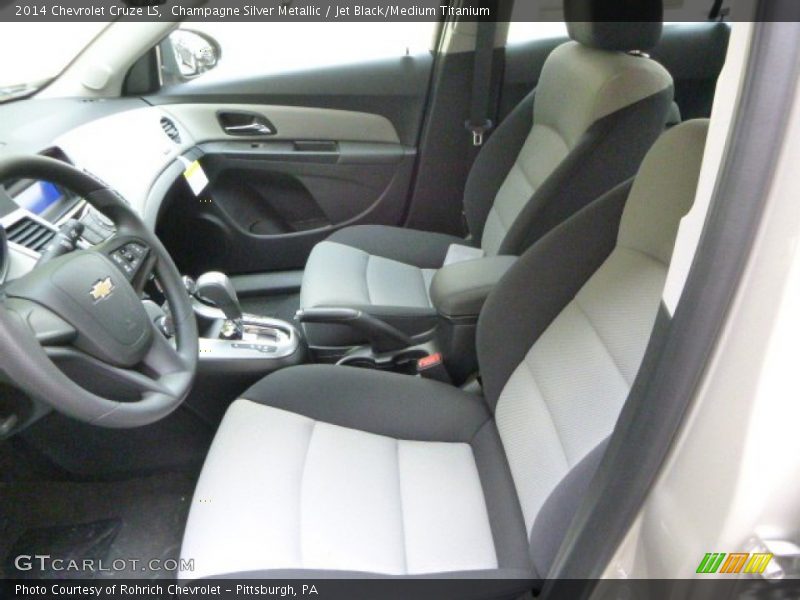 Champagne Silver Metallic / Jet Black/Medium Titanium 2014 Chevrolet Cruze LS