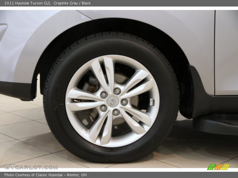 Graphite Gray / Black 2011 Hyundai Tucson GLS