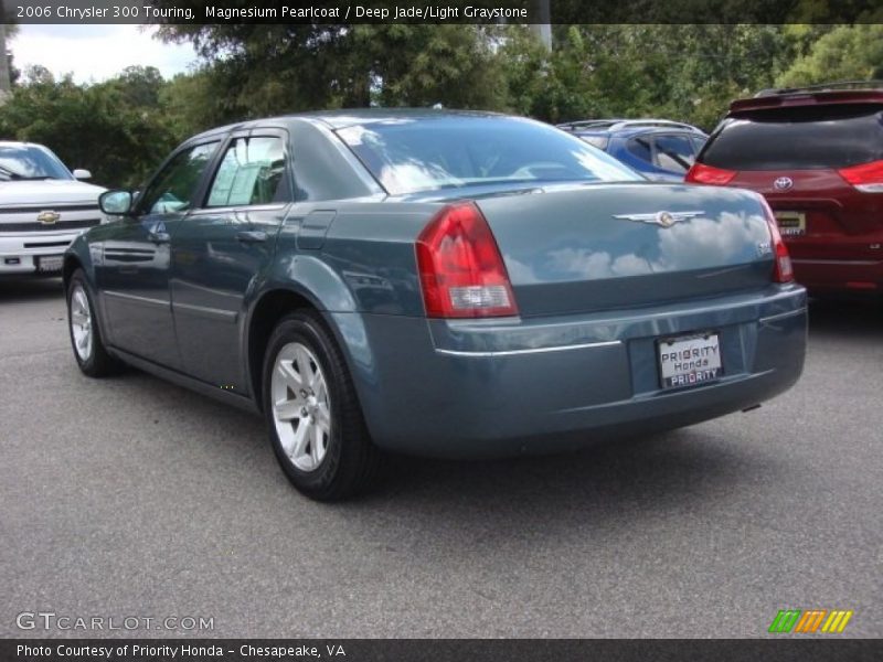 Magnesium Pearlcoat / Deep Jade/Light Graystone 2006 Chrysler 300 Touring