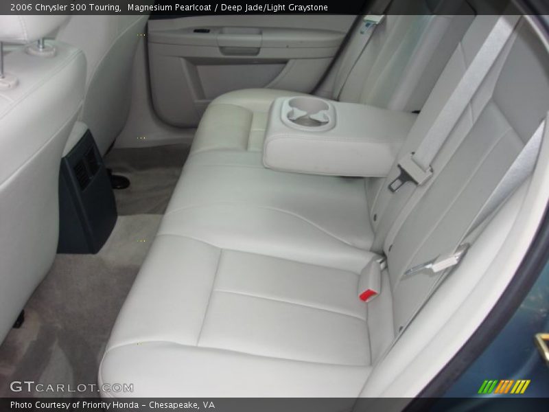 Magnesium Pearlcoat / Deep Jade/Light Graystone 2006 Chrysler 300 Touring