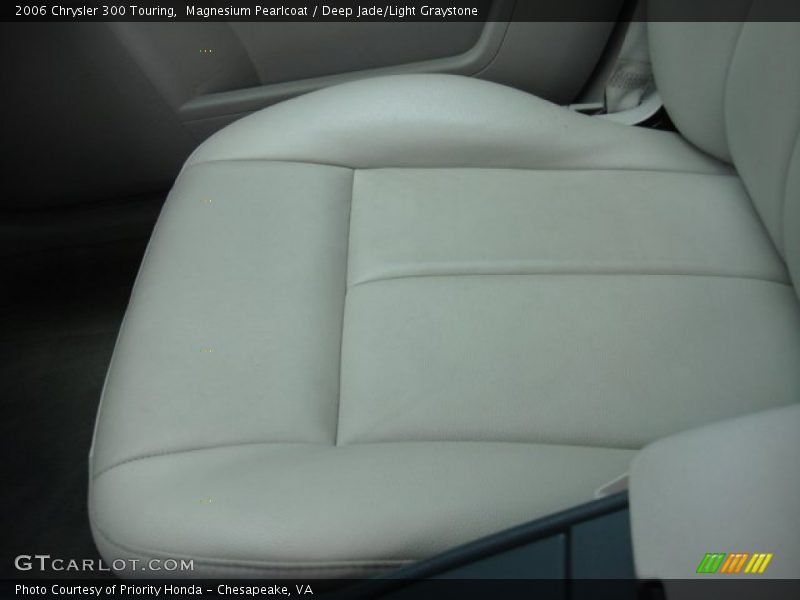 Magnesium Pearlcoat / Deep Jade/Light Graystone 2006 Chrysler 300 Touring