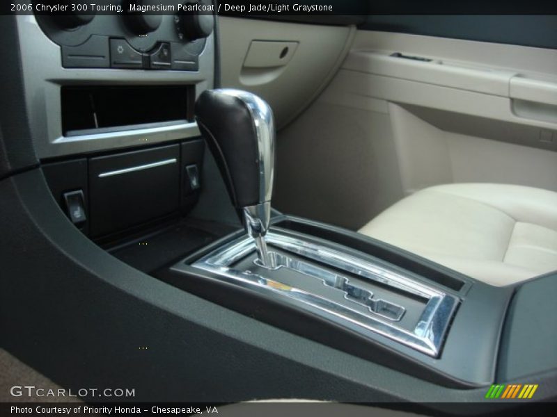 Magnesium Pearlcoat / Deep Jade/Light Graystone 2006 Chrysler 300 Touring