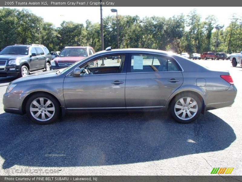 Phantom Gray Pearl / Graphite Gray 2005 Toyota Avalon XLS