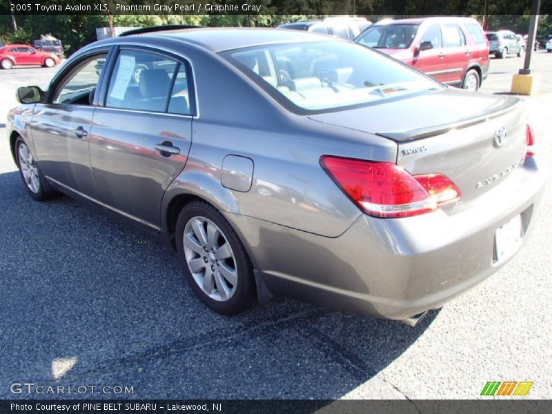 Phantom Gray Pearl / Graphite Gray 2005 Toyota Avalon XLS