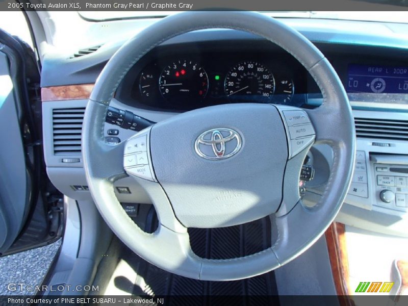 Phantom Gray Pearl / Graphite Gray 2005 Toyota Avalon XLS